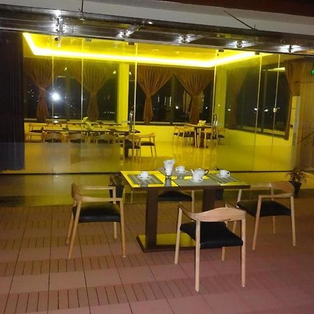 Virati Hotel Yangon Ngoại thất bức ảnh