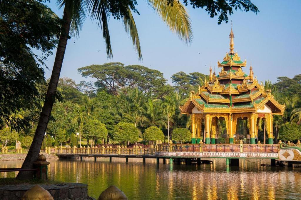 Virati Hotel Yangon Ngoại thất bức ảnh