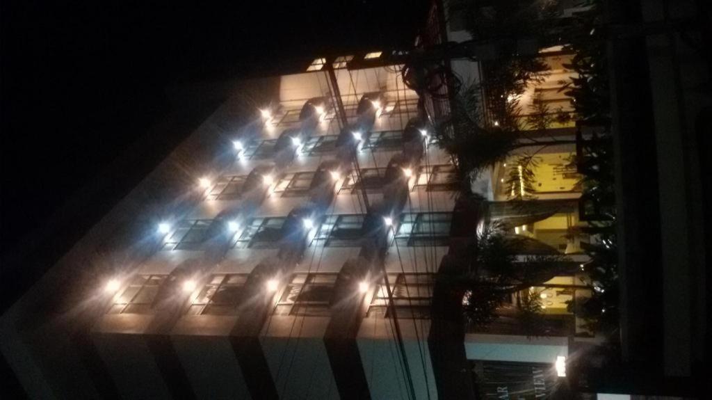 Virati Hotel Yangon Ngoại thất bức ảnh