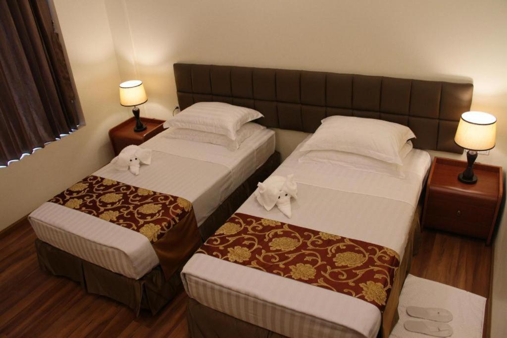 Virati Hotel Yangon Ngoại thất bức ảnh