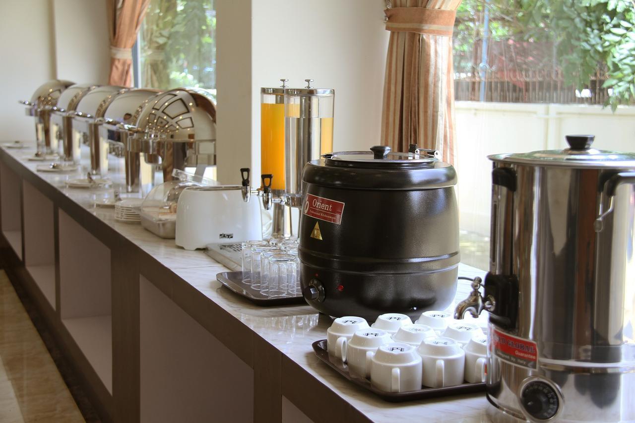 Virati Hotel Yangon Ngoại thất bức ảnh