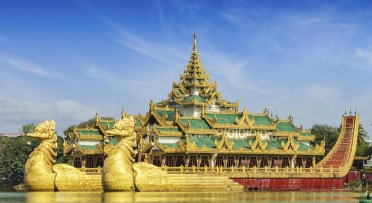 Virati Hotel Yangon Ngoại thất bức ảnh