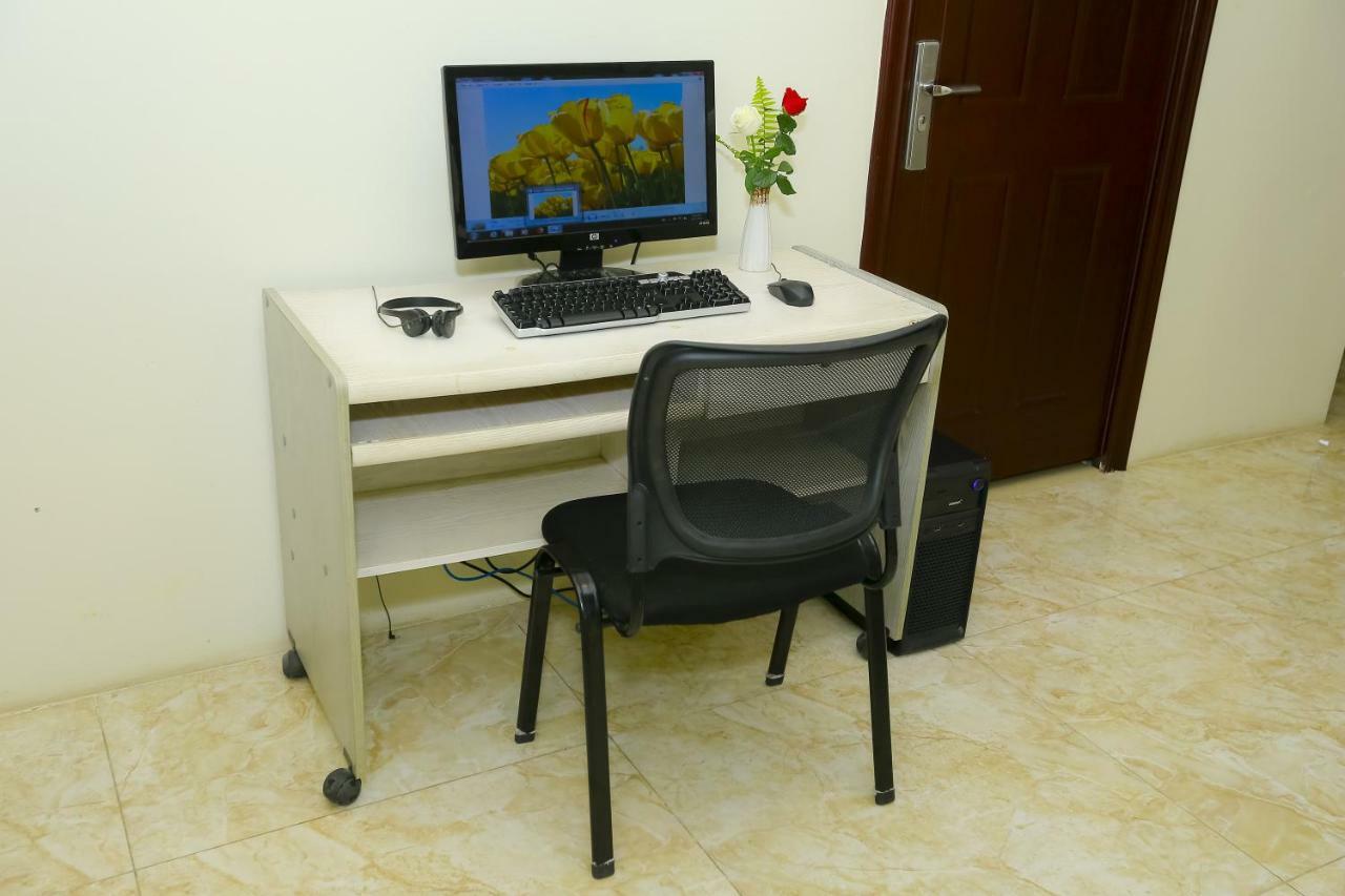 Virati Hotel Yangon Ngoại thất bức ảnh