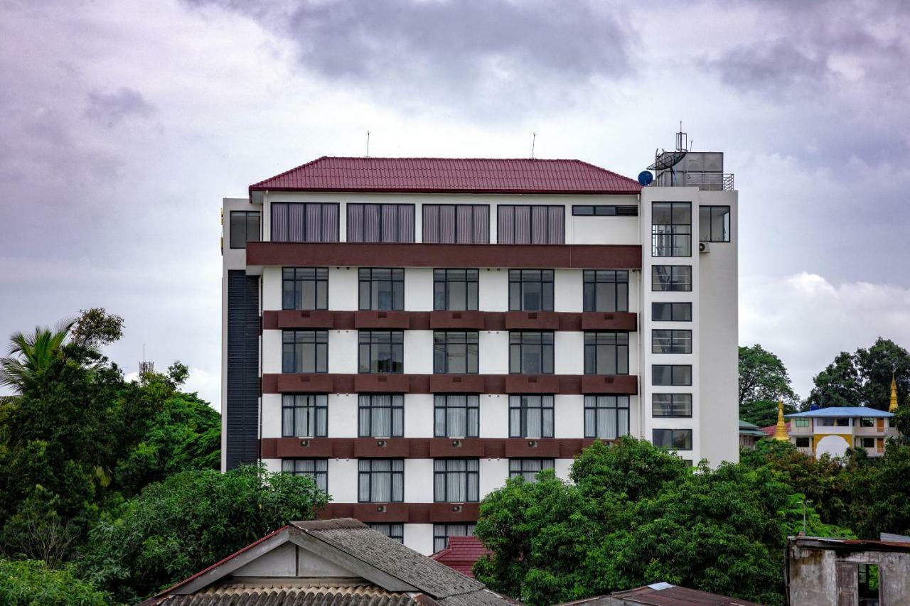 Virati Hotel Yangon Ngoại thất bức ảnh